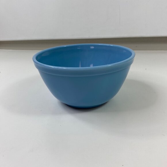Pyrex 402 Blue1.5 Qt Ovenware Mixing Bowl Vintage - Picture 2 of 8